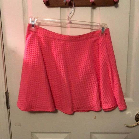 Set - Picture 2 of 6